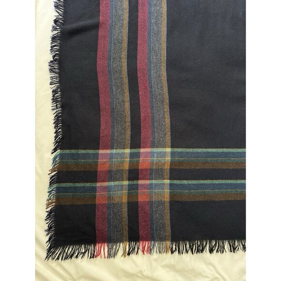 Vintage Burberry Extra Large Wool Scarf Shawl Made In Ireland 53 In - Picture 4 of 12